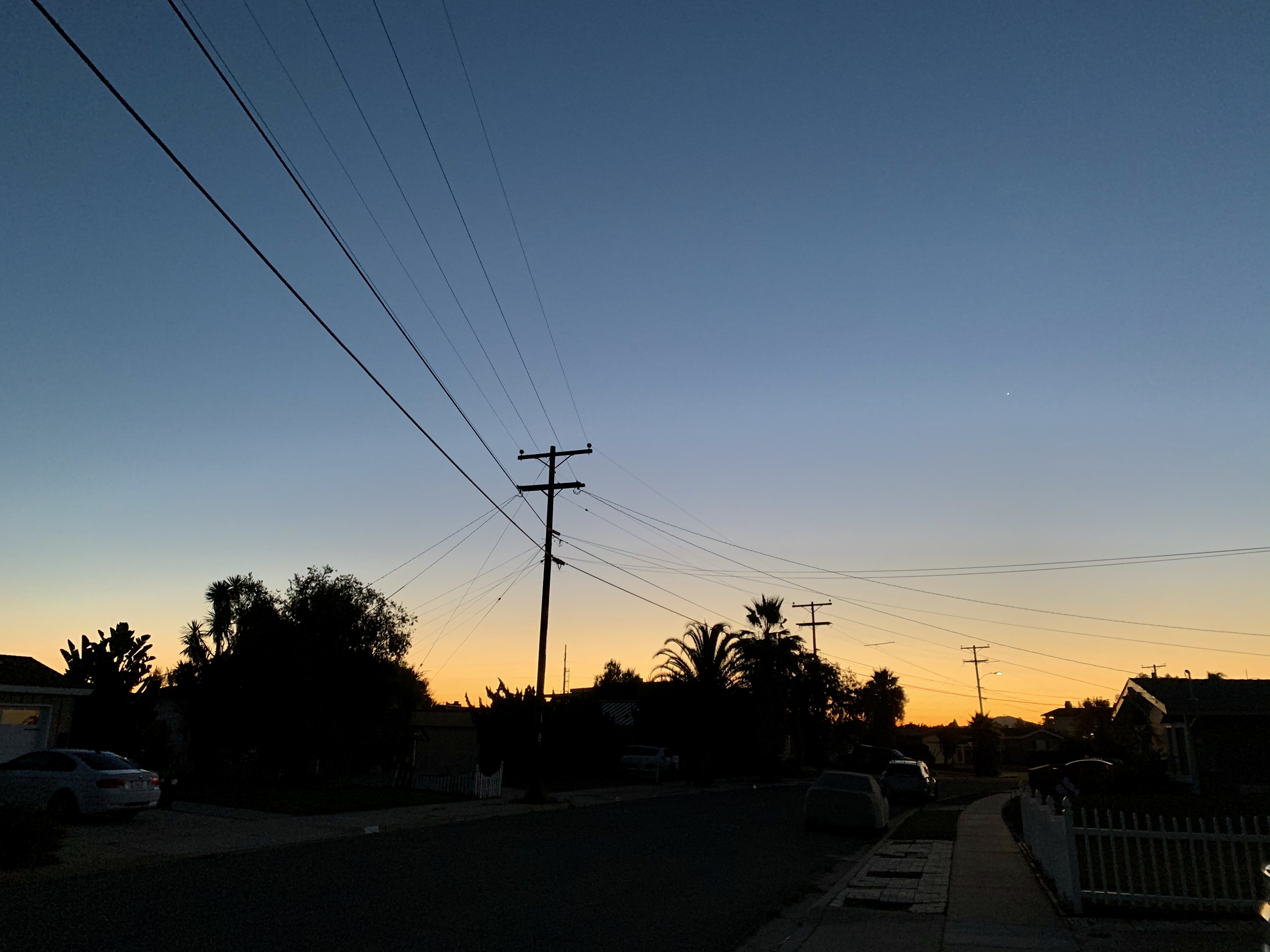 The natural gradient of the sky during sunrise